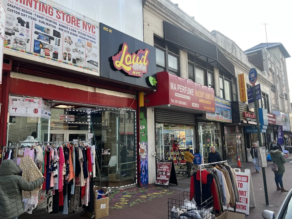 Printing Store NYC in Jamaica, Queens: What to Confirm Before You Approve Proofs for Business Cards, Signs, and Banners